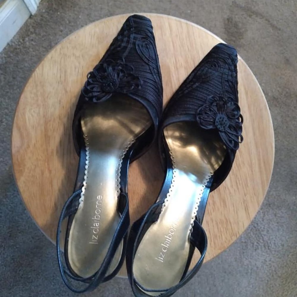 Liz Claiborne Black Slingback Womens Heels Size 8M